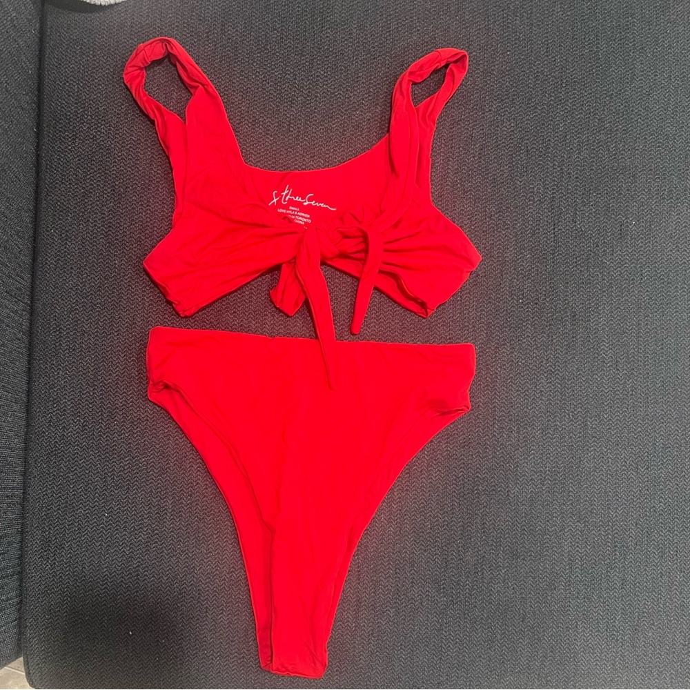 437 bikini